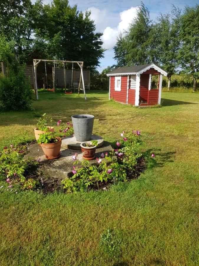 Vare 4 Vandrarhem Traslovslage Eksteriør billede