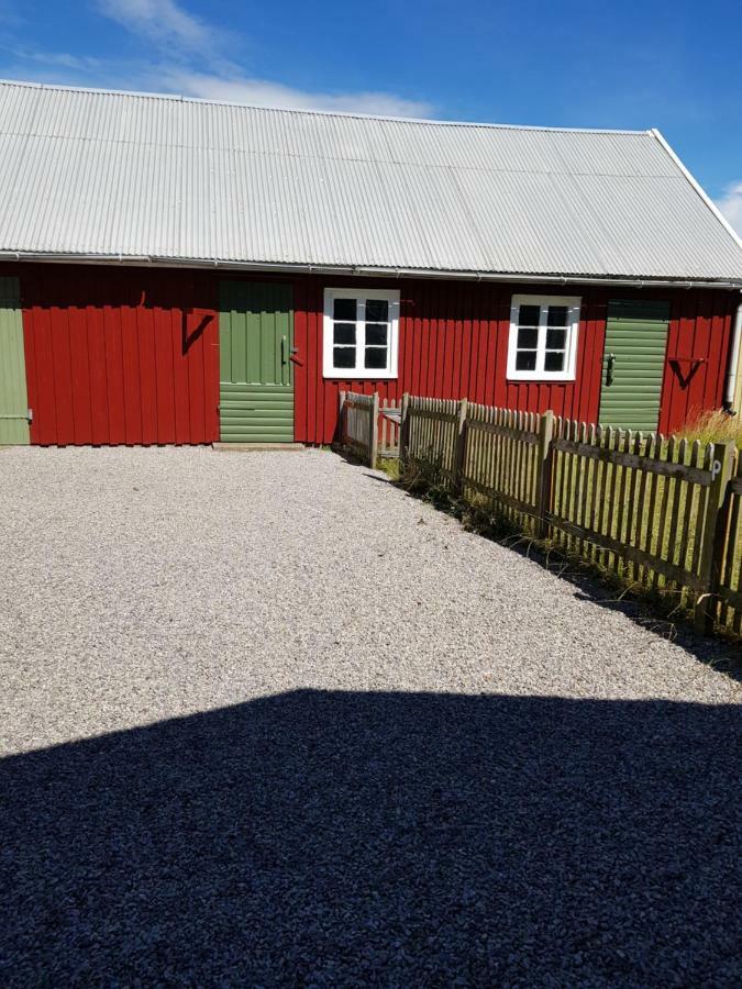 Vare 4 Vandrarhem Traslovslage Eksteriør billede